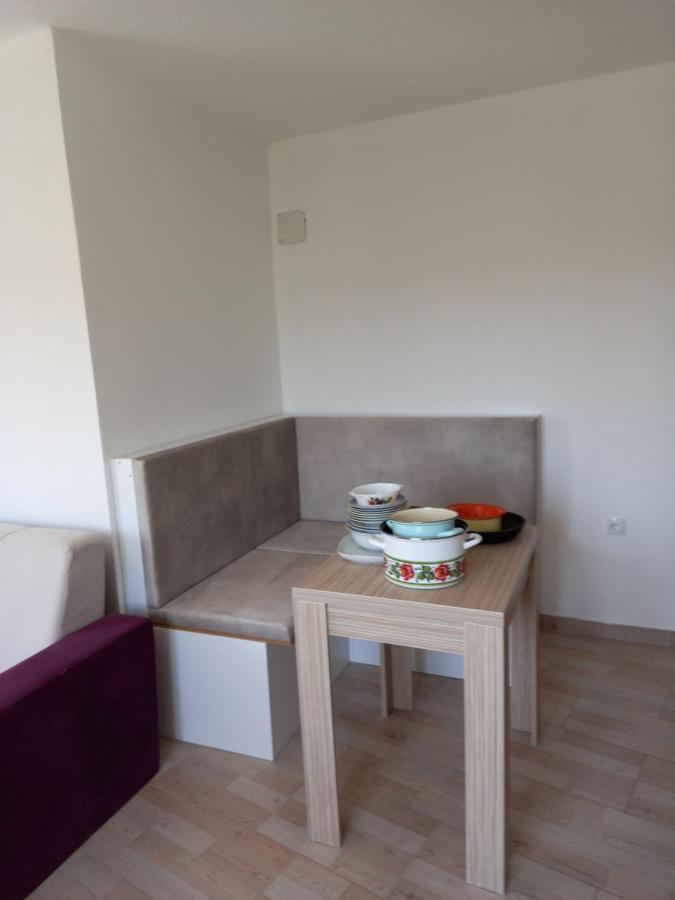 Md Apartmani Čanj Dış mekan fotoğraf