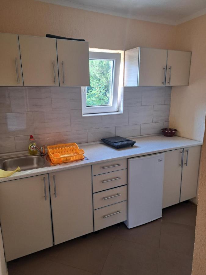 Md Apartmani Čanj Dış mekan fotoğraf