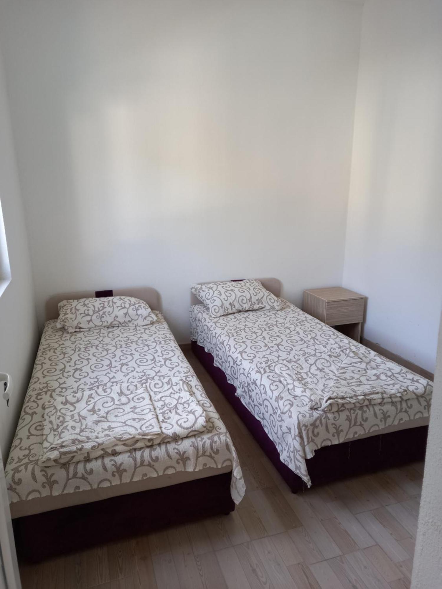 Md Apartmani Čanj Oda fotoğraf